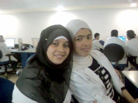 hajar et khadija