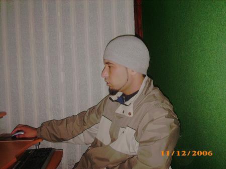 c mohamed/hamid comme tous les mecs simple et serieux c trop coll hien????