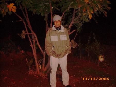 Me again and again in the out of the cyber  there was no jamel and no body else hahahahaha